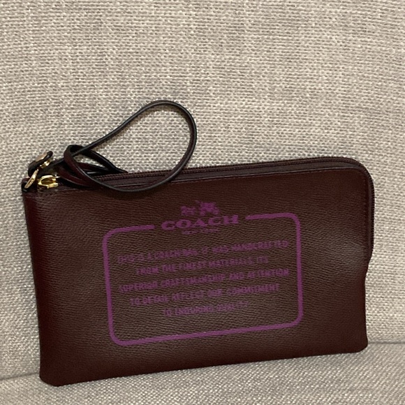 Coach Bundle - Picture 2 of 7